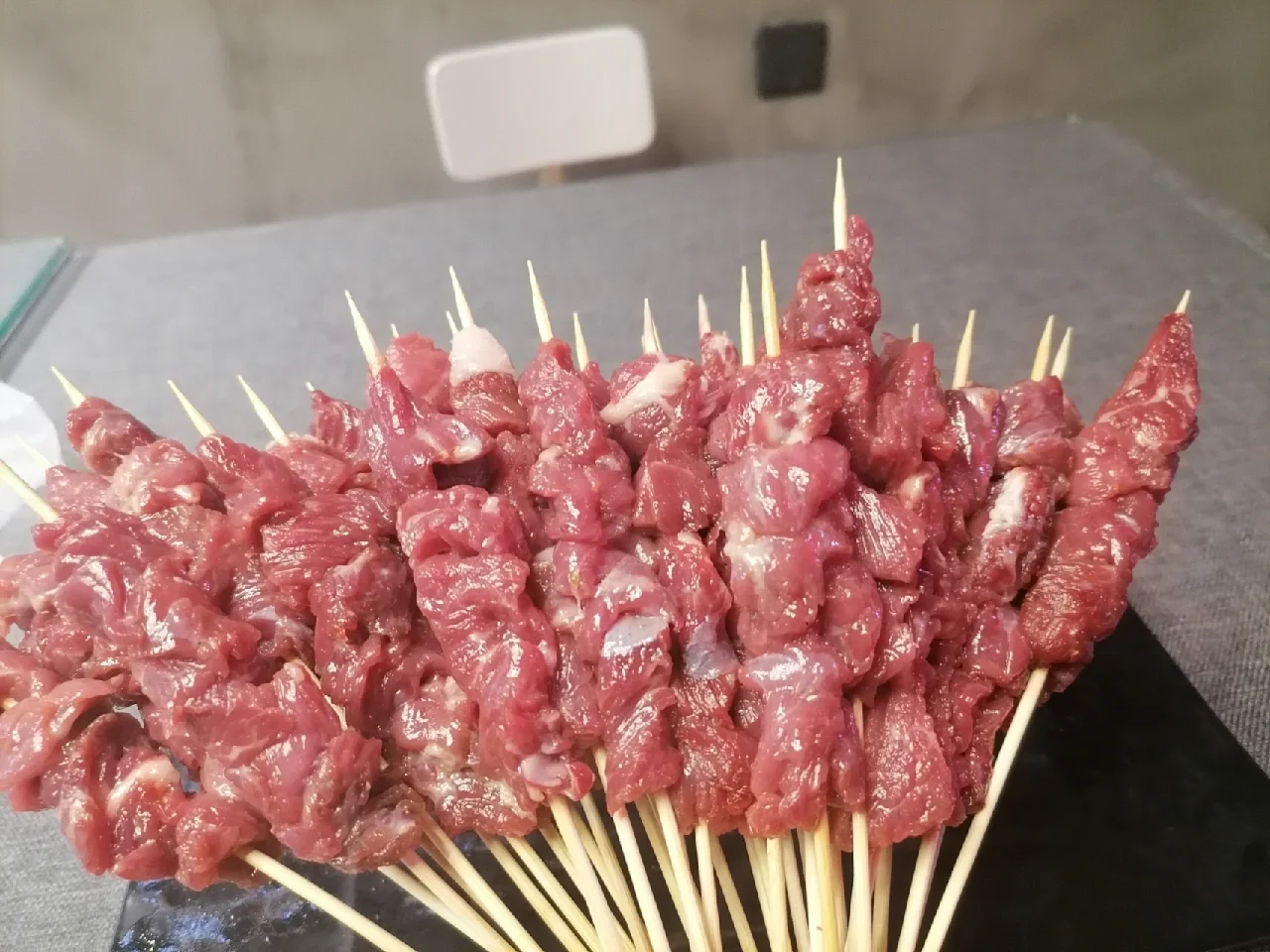 如何选择适合家庭聚餐的牛肉串食谱